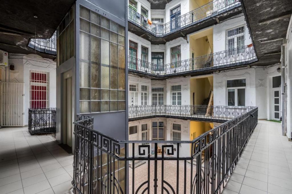 Colorwave Studio Home Budapest Exterior photo